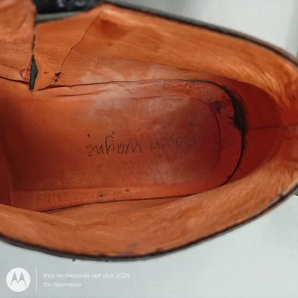 Men's Robert Wayne Zip-Up Distressed Buckle Emblem Dagger Boots US Size 10 - Picture 6 of 15